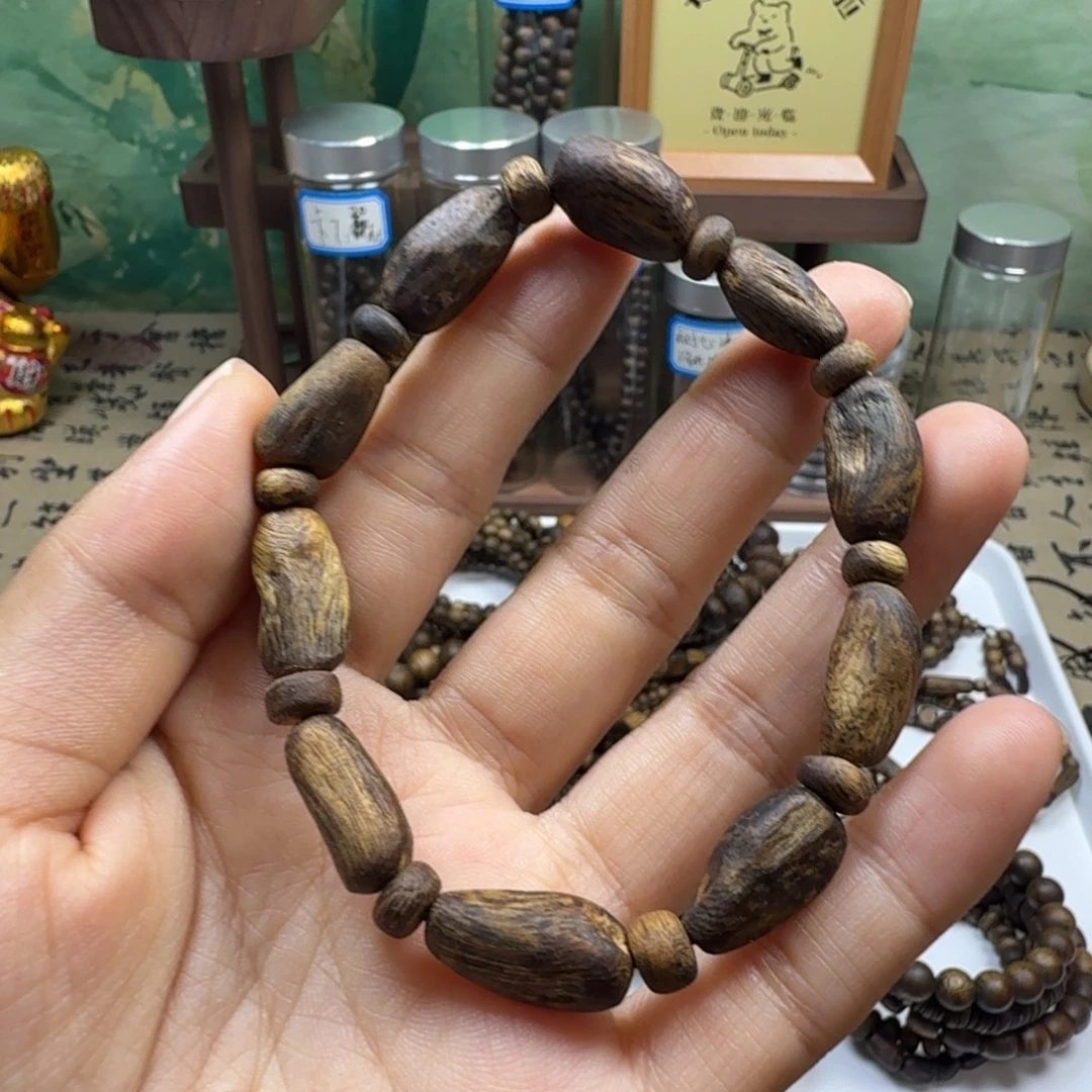 沉香碎屑沉香卡9随行单圈