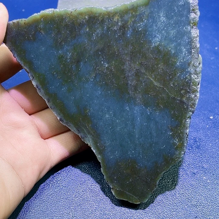 未镶嵌和田玉（糖玉）珠宝半成品