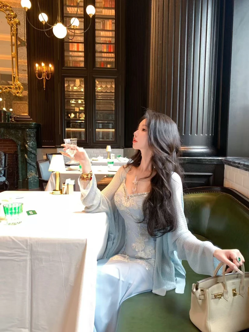 【雅乔定制】蓝星花 珍珠钻链蓝色盘花吊带连衣裙DYCC-24118116