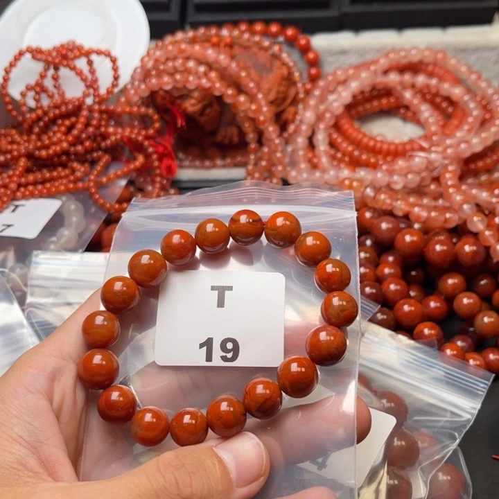 南红玛瑙未镶嵌多样性发货默认微瑕称重11mm