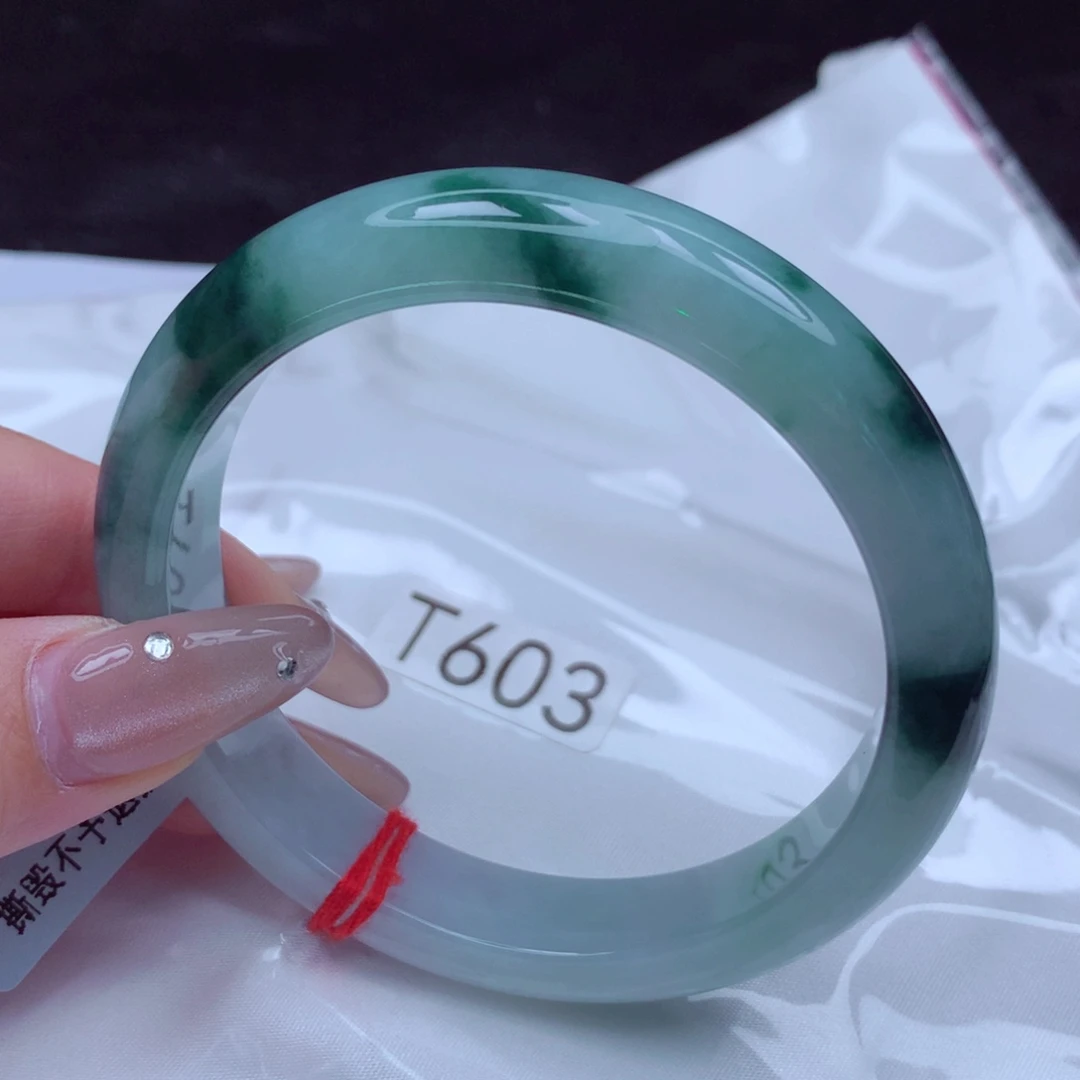 翡翠未镶嵌手镯手镯59