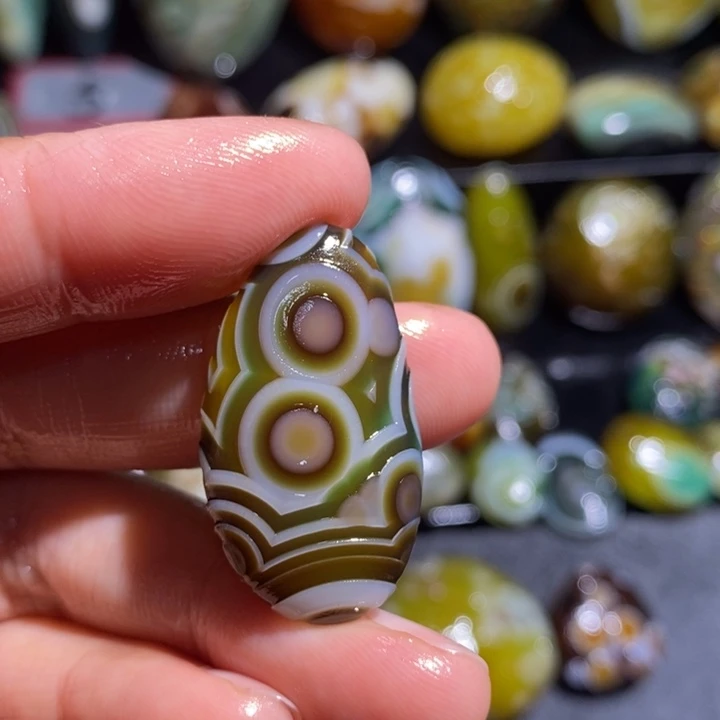 玛瑙/玉髓珠宝奇石未镶嵌