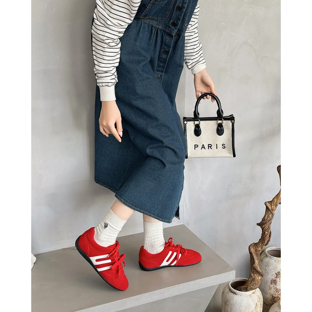 【特价】条纹圆头平底休闲鞋D6-1506-36