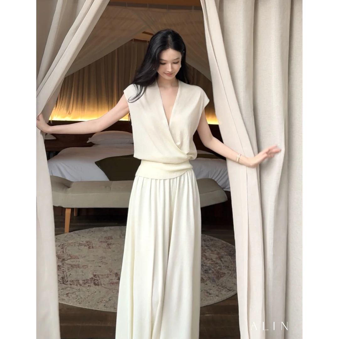 阿琳ALIN【山茶花之恋】交叉收腰上衣羊毛宽松阔腿裤套装女AL5HZZ10