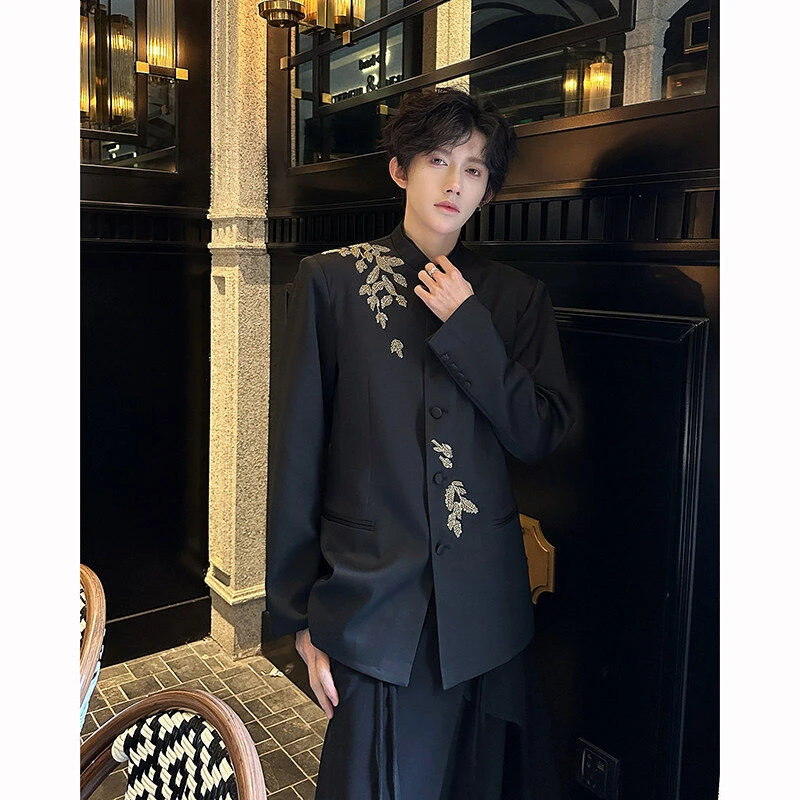 春季高级感重工珠片刺绣垫肩西服男设计感小众复古新中式立领西装