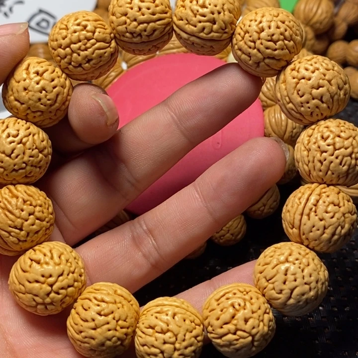 Z***道桃核吊坠桃核手串桃核手串