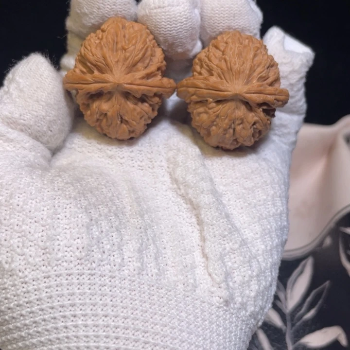 文玩核桃吊坠33全品白狮子