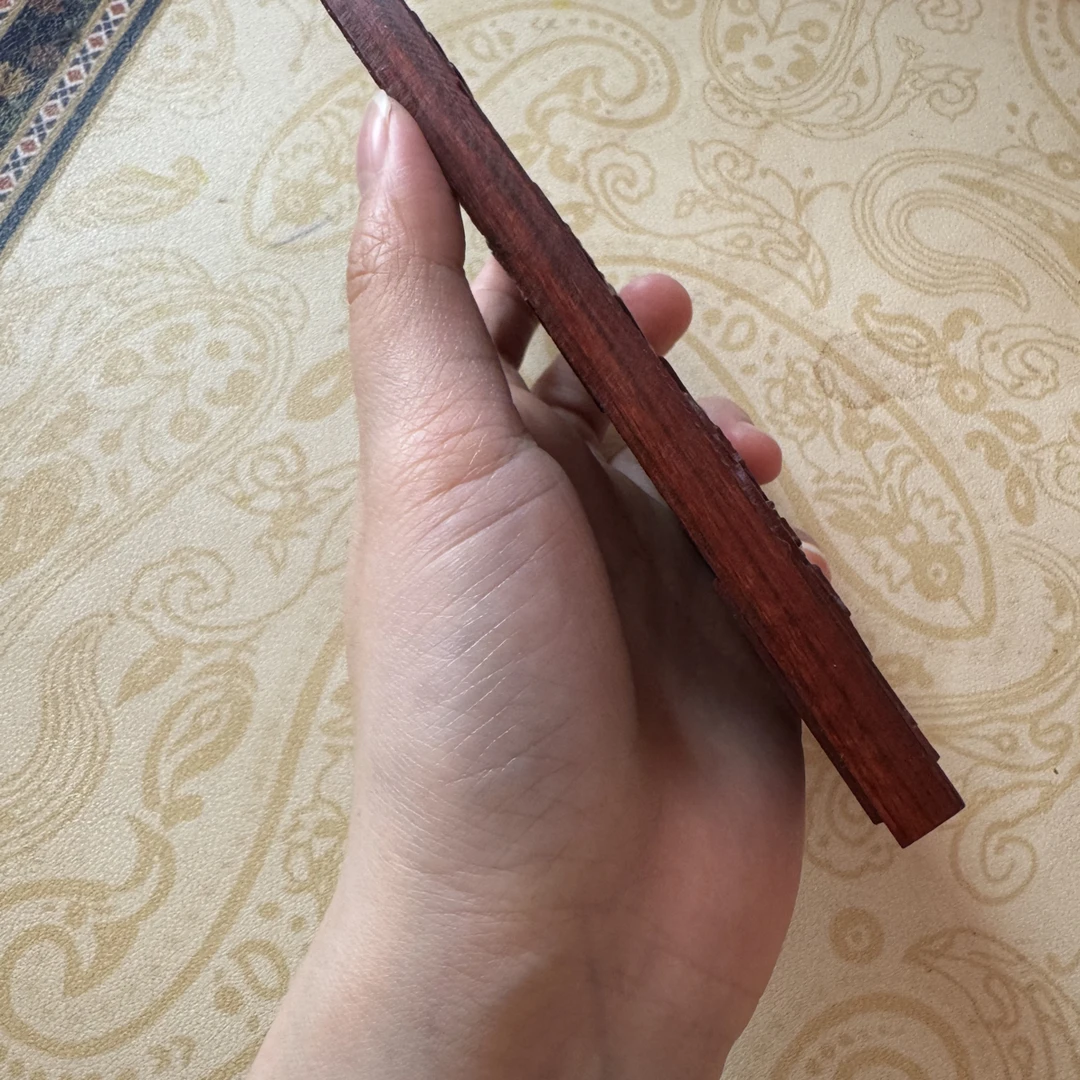 紫檀木四个头像老版文玩手把件摆件1.2厚