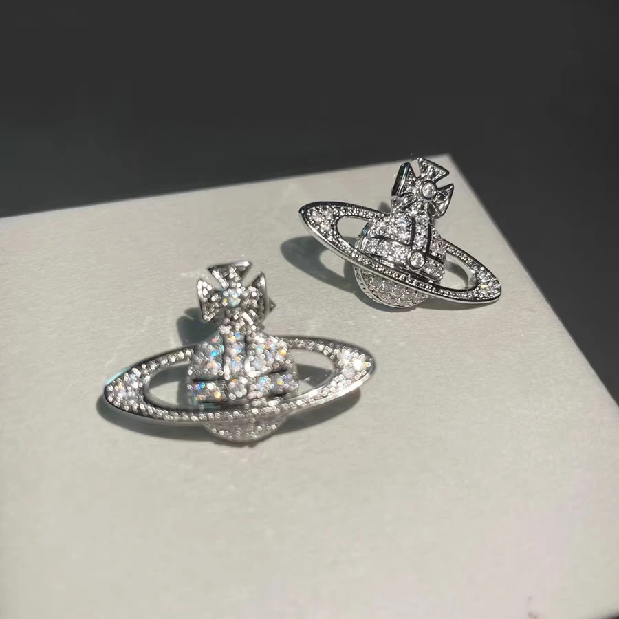 铜合金合成锆石耳饰 s925银针西太后土星满钻耳钉女网红气质耳饰