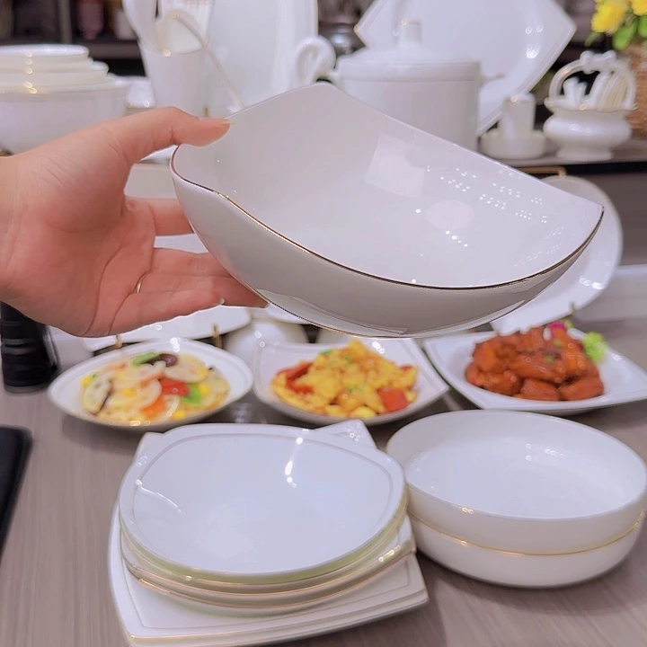 骨瓷8英寸三角深碗2个