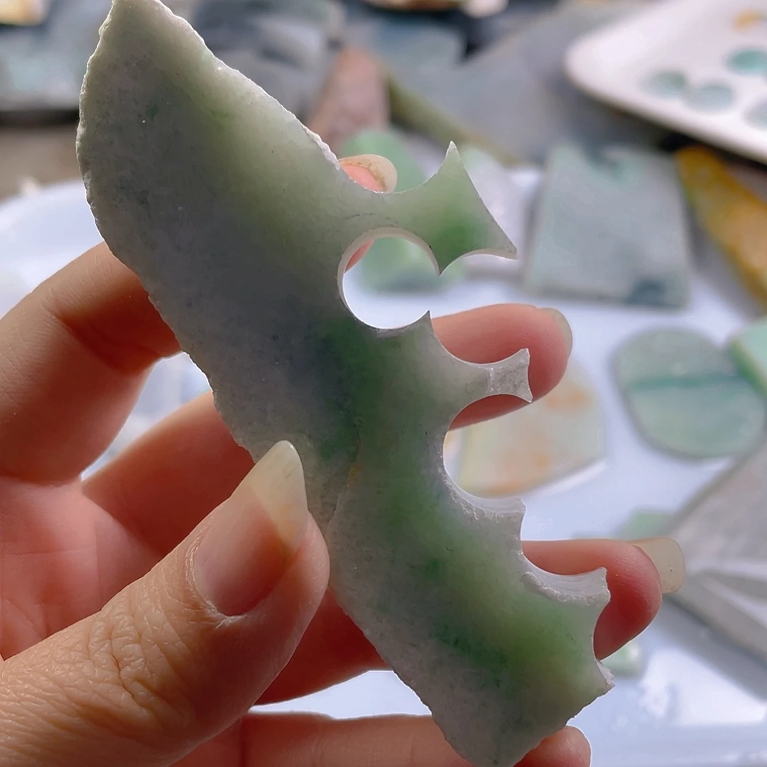 颈饰未镶嵌翡翠a