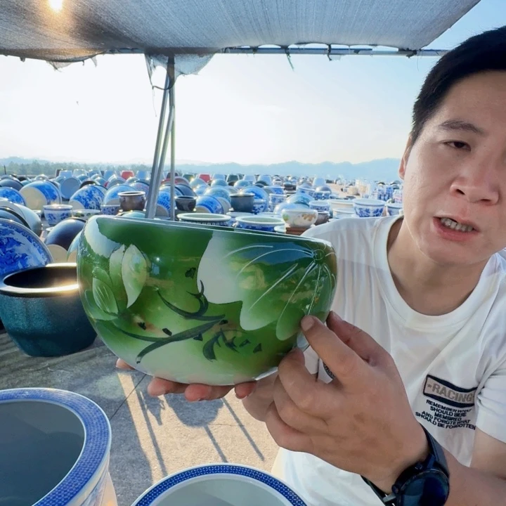 瓷片直径23，高13。。。。