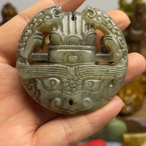 蛇纹石玉未镶嵌颈饰107