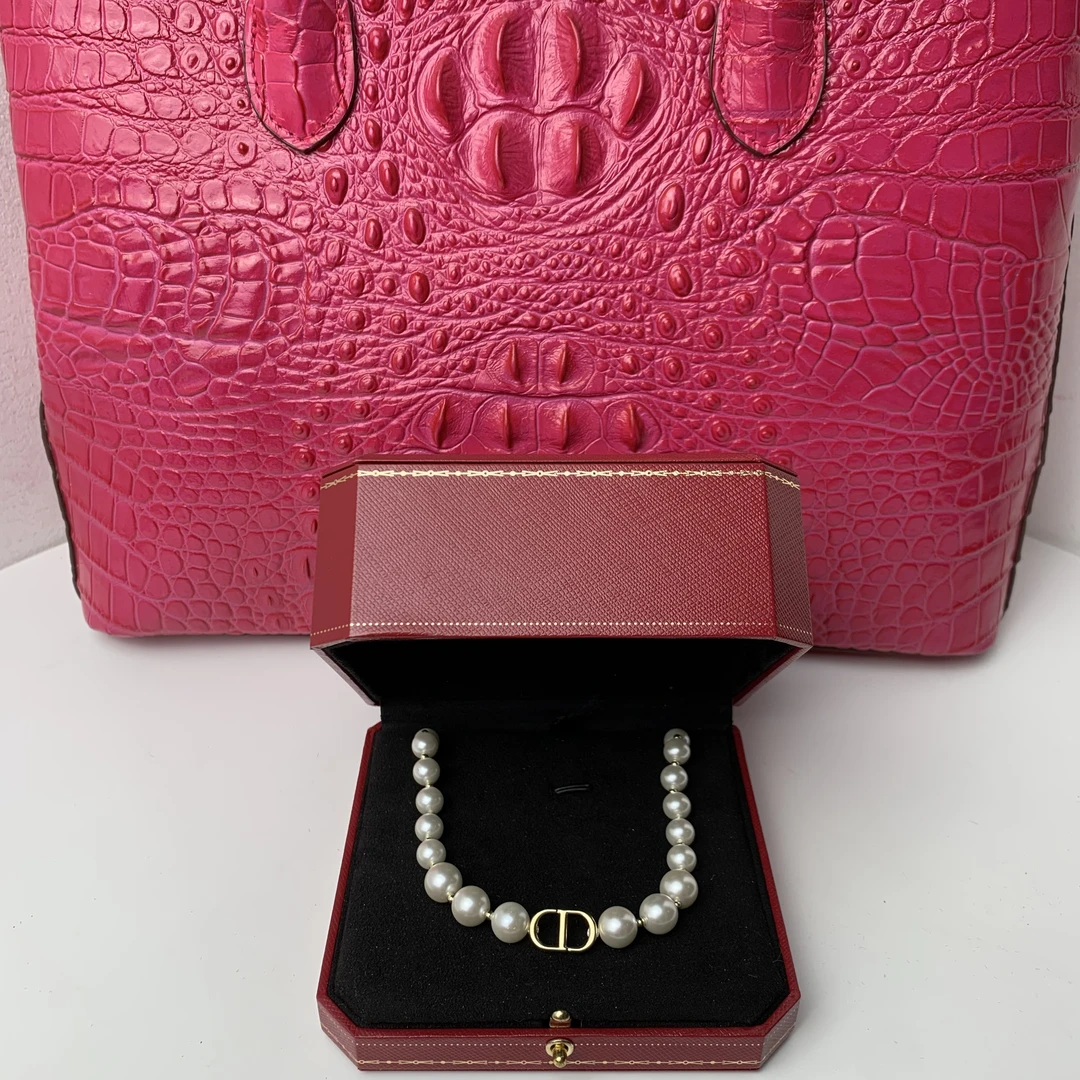 5122【LIANBANGH.K】时尚优雅女款项链