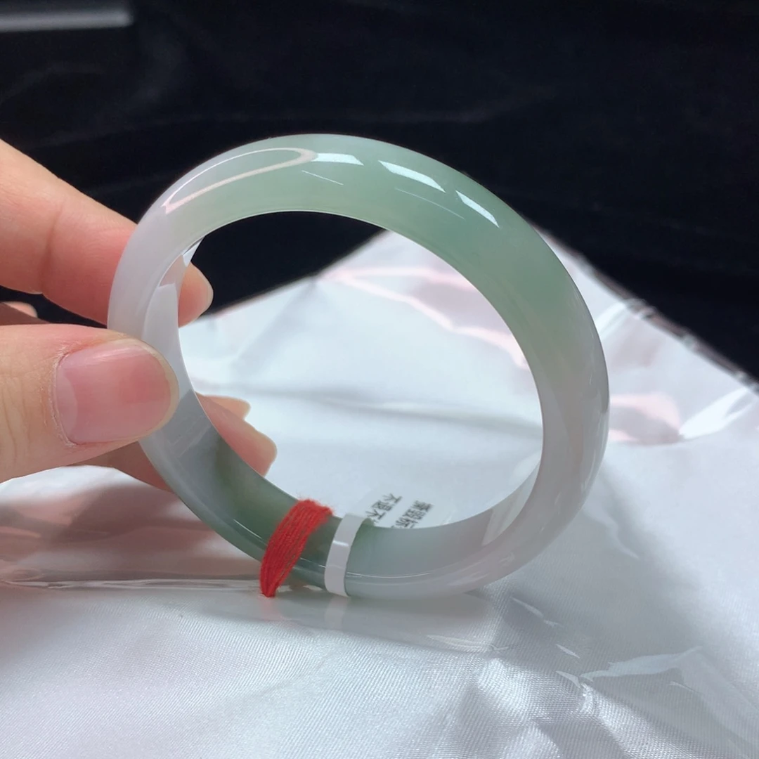 翡翠未镶嵌手镯55.8