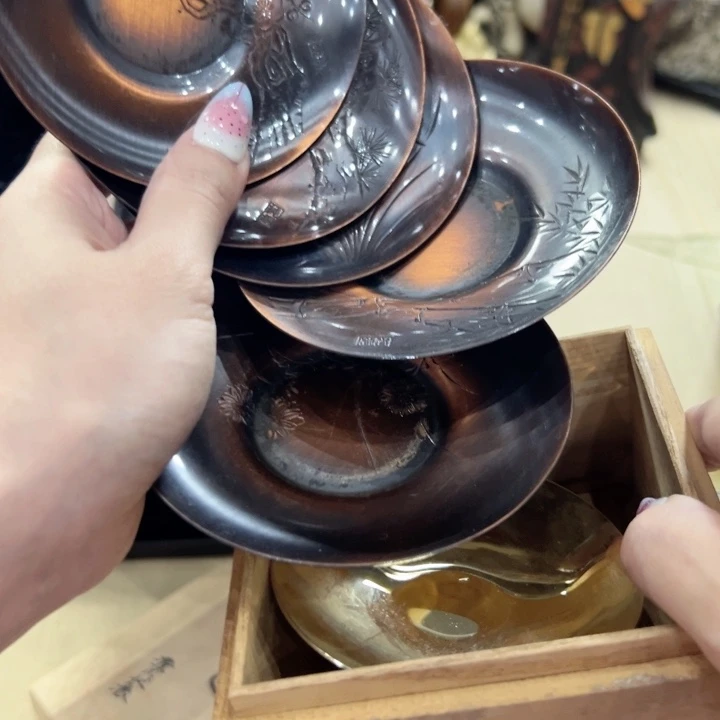 瓷片陶瓷制品行业也出现