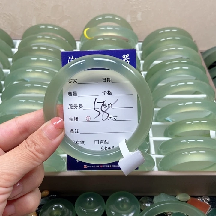 蛇纹石玉未镶嵌手镯x*