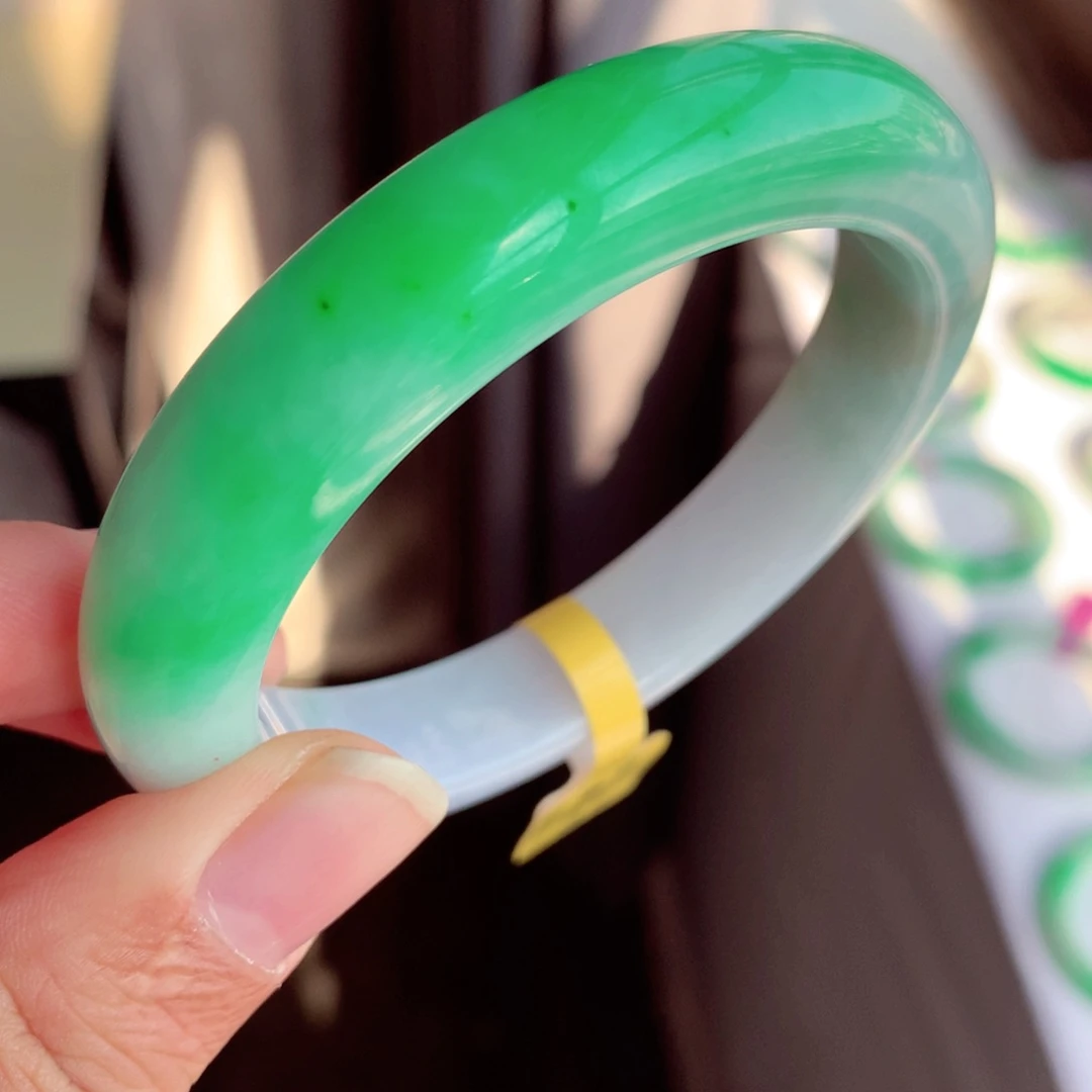 未镶嵌手镯翡翠缅甸翡翠