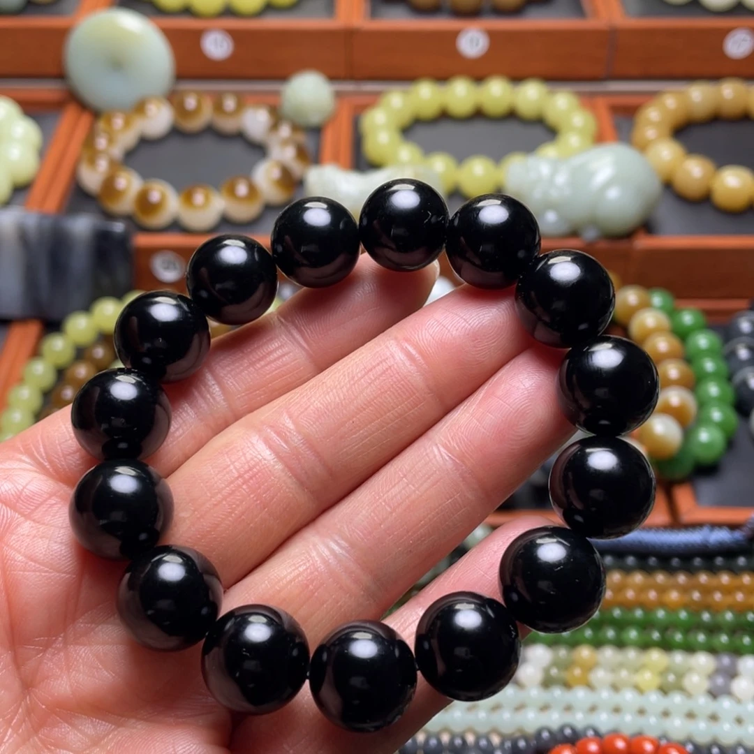 和田玉未镶嵌手串