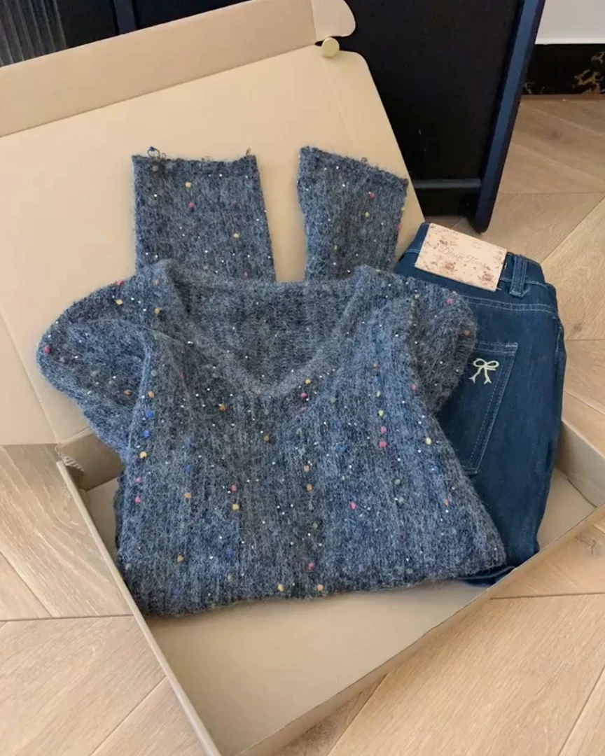 2025秋新V领时尚甜美长袖针织衫宽松显瘦百搭上衣套头毛衣女潮