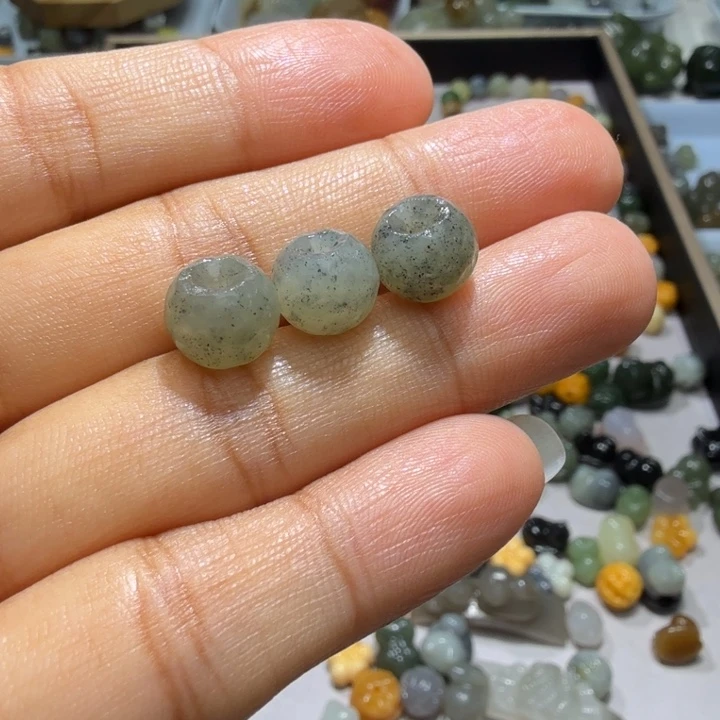 未镶嵌和田玉珠宝半成品