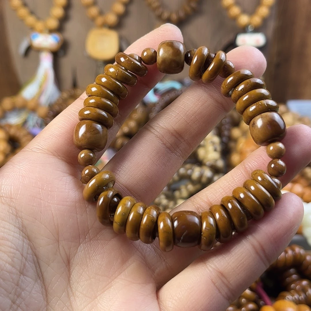 紫金鼠吊坠紫金鼠手串手持碗肠标题紫金鼠手串手持碗肠标题