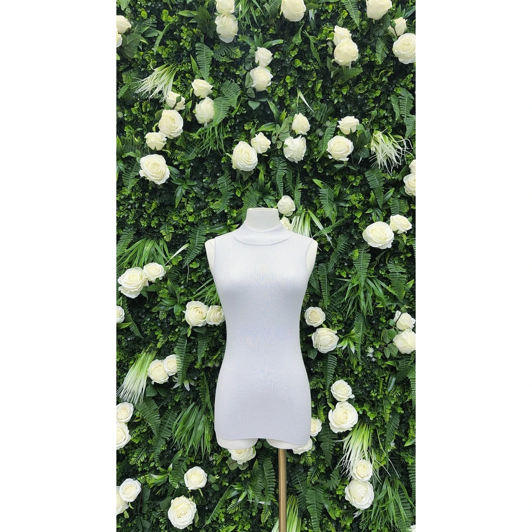 品牌原单高端轻奢100%超细美丽诺羊毛无袖上衣——0152