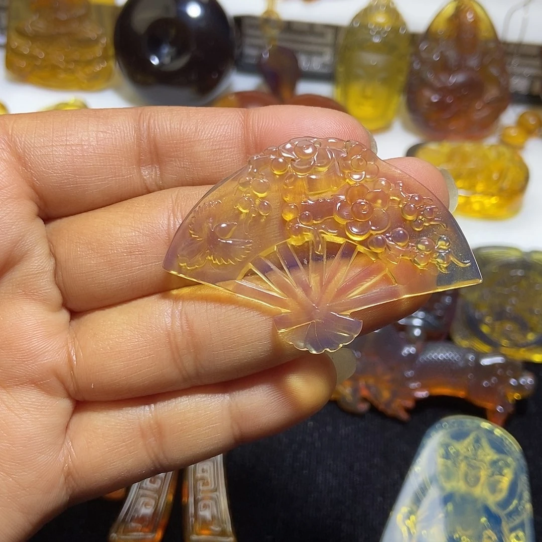 琥珀未镶嵌颈饰缅甸天然琥珀吊坠