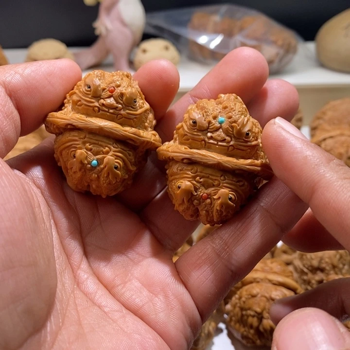 雅***材文玩核桃把件纯手工雕刻文玩核桃