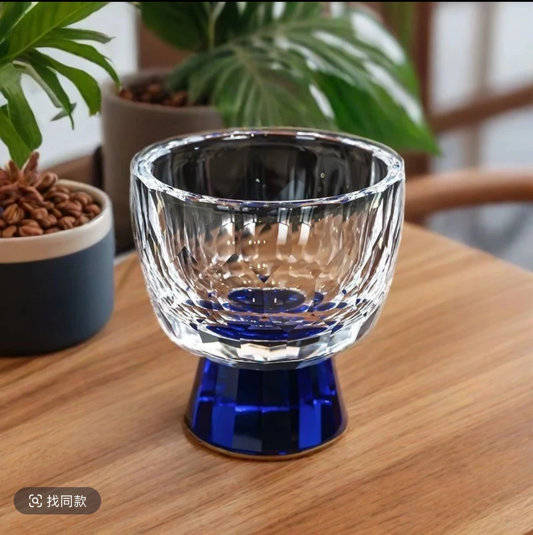 钻石切割水晶杯蓝