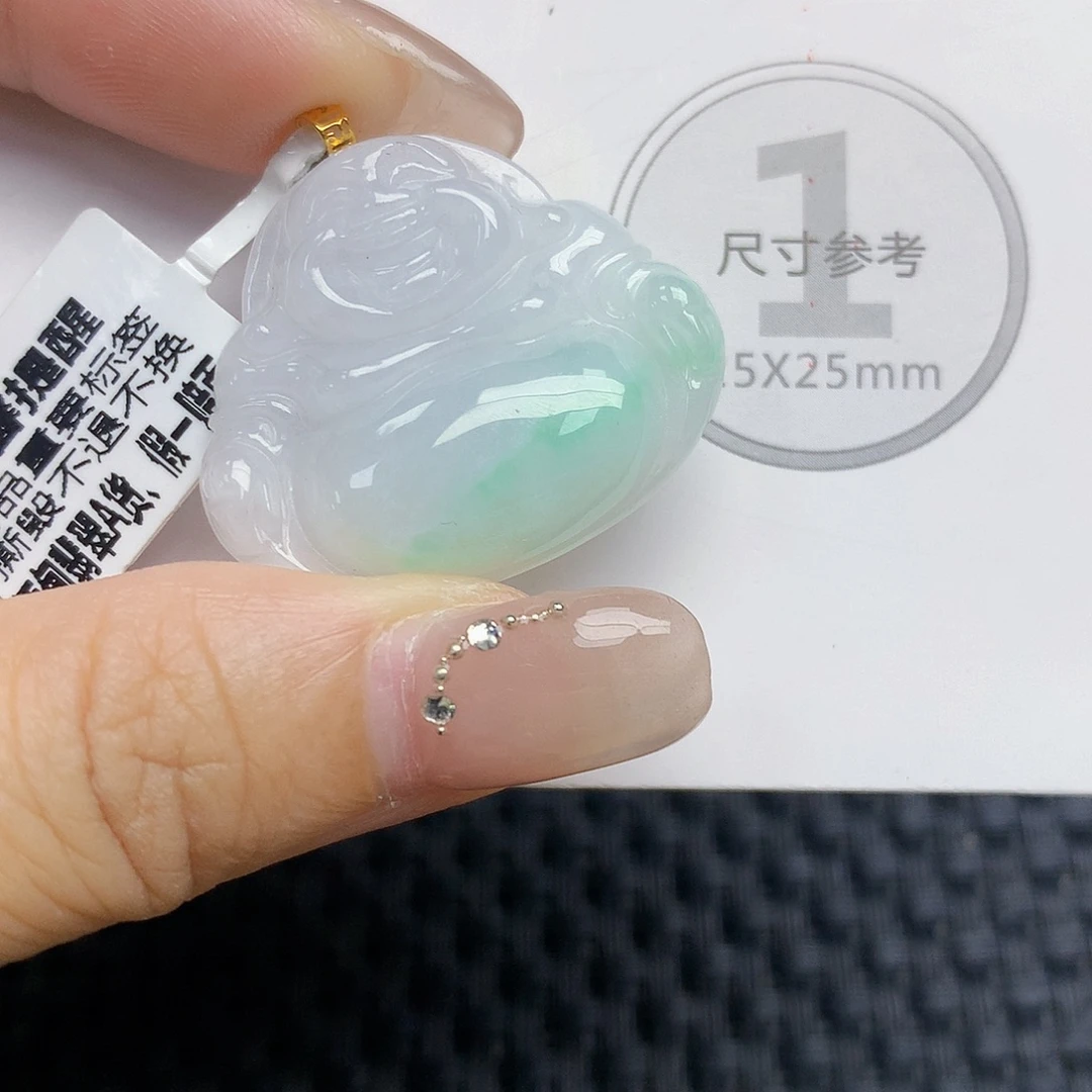 翡翠18K金镶嵌颈饰佛公