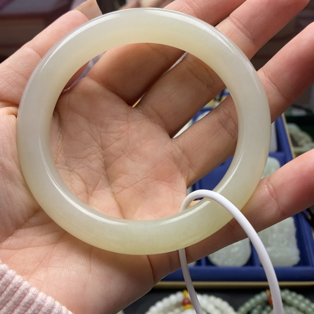 和田玉颈饰未镶嵌?***?