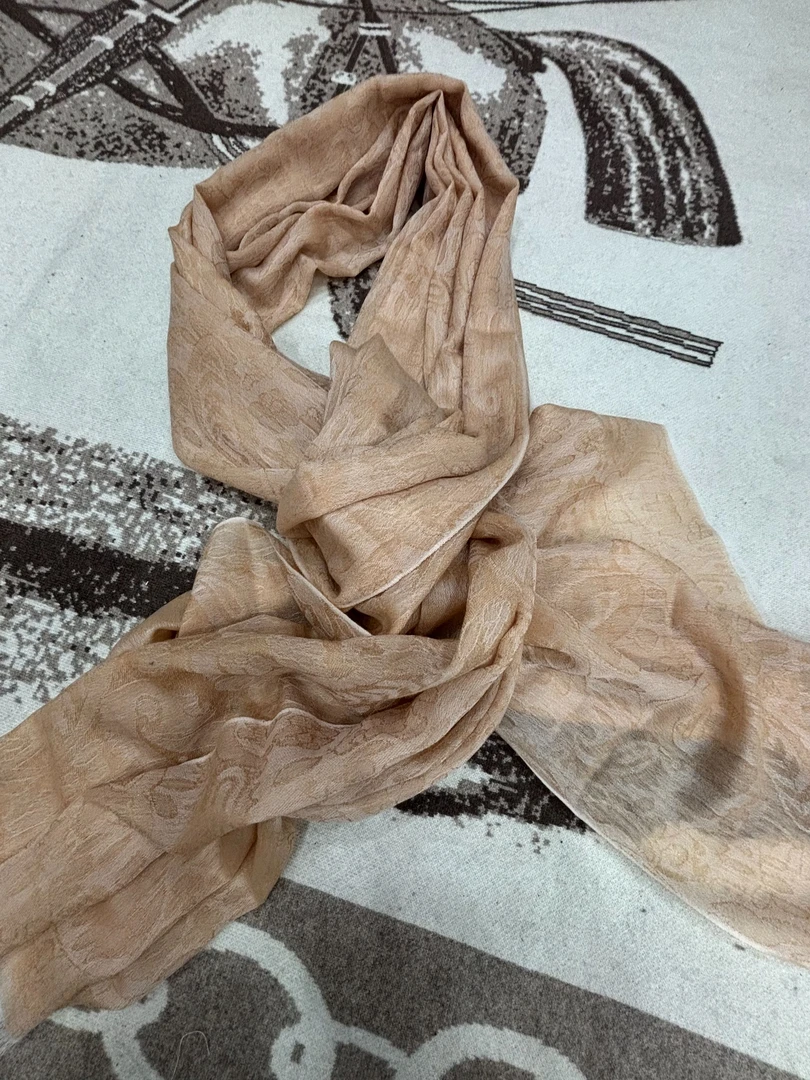 内蒙古时尚春夏羊毛羊绒真丝围巾