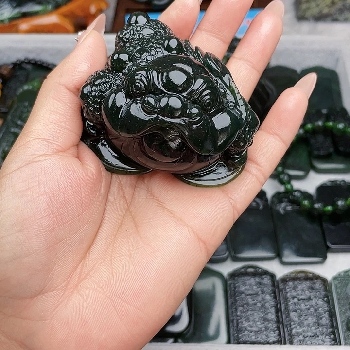 暖***暖蛇纹石玉未镶嵌挂件