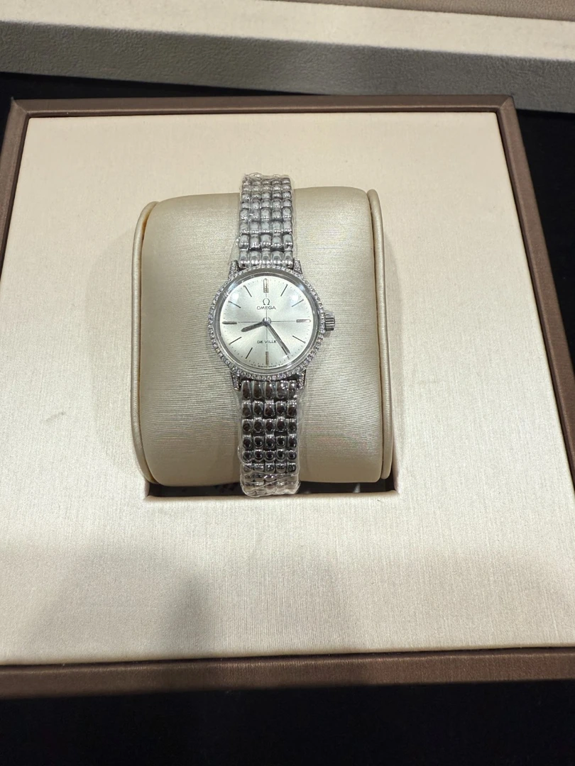 95新 Omega/欧米茄 22.5mm手动机械GH5471碟飞后钻瑞士表