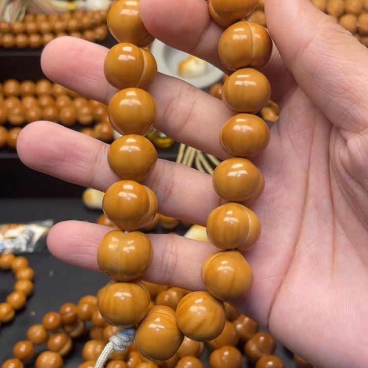 未***期猴头核桃手串猴头核桃微瑕屁桃