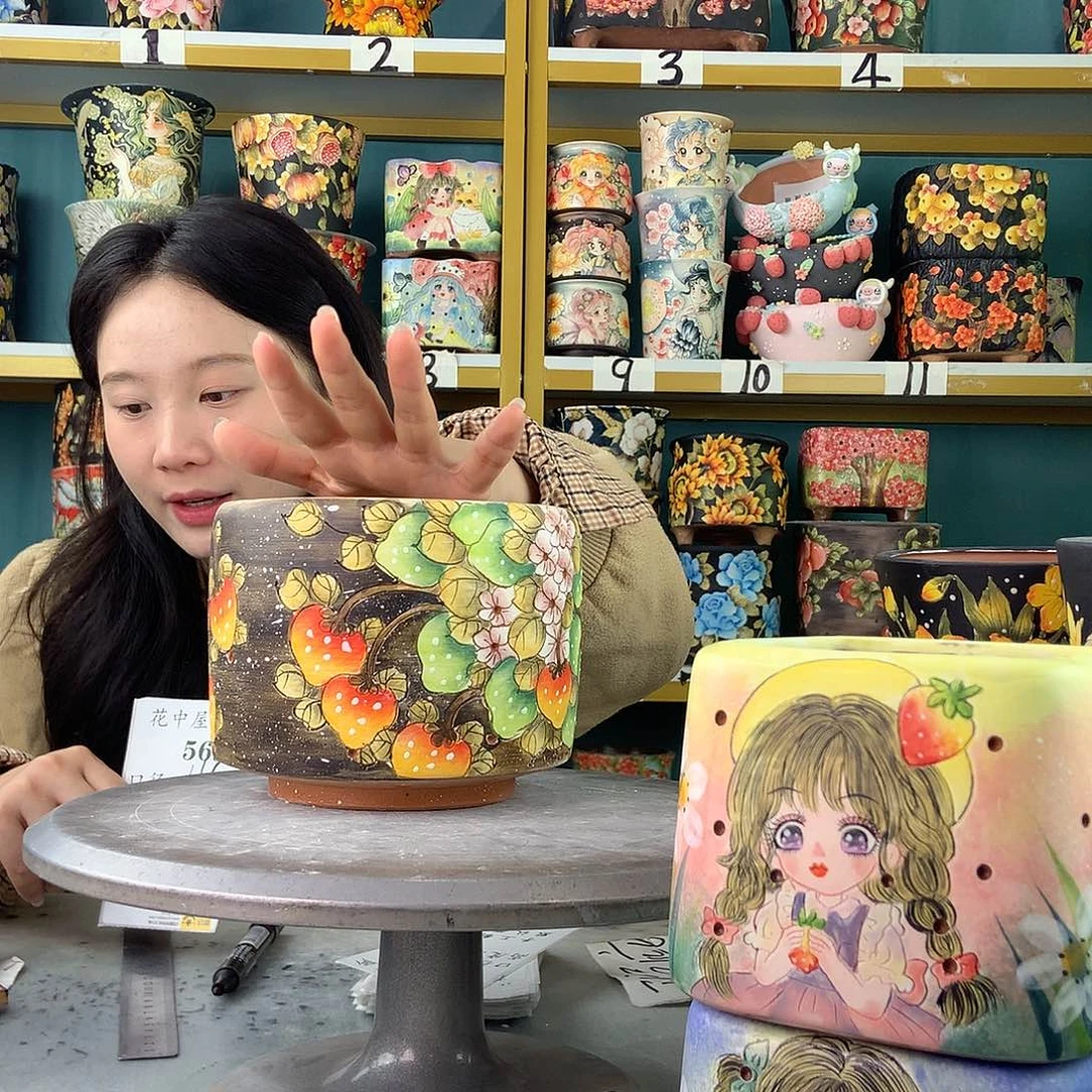 陶景德镇手工花盆569