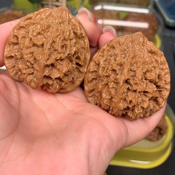 文玩核桃吊坠45满天星