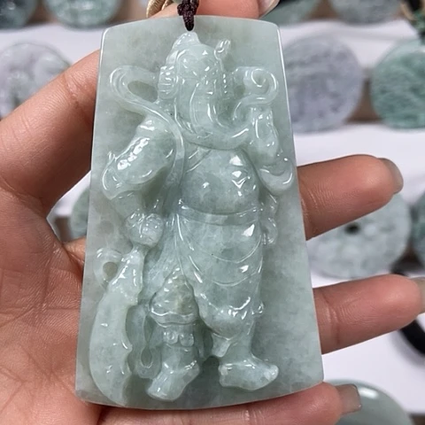 翡翠颈饰未镶嵌关二爷福利