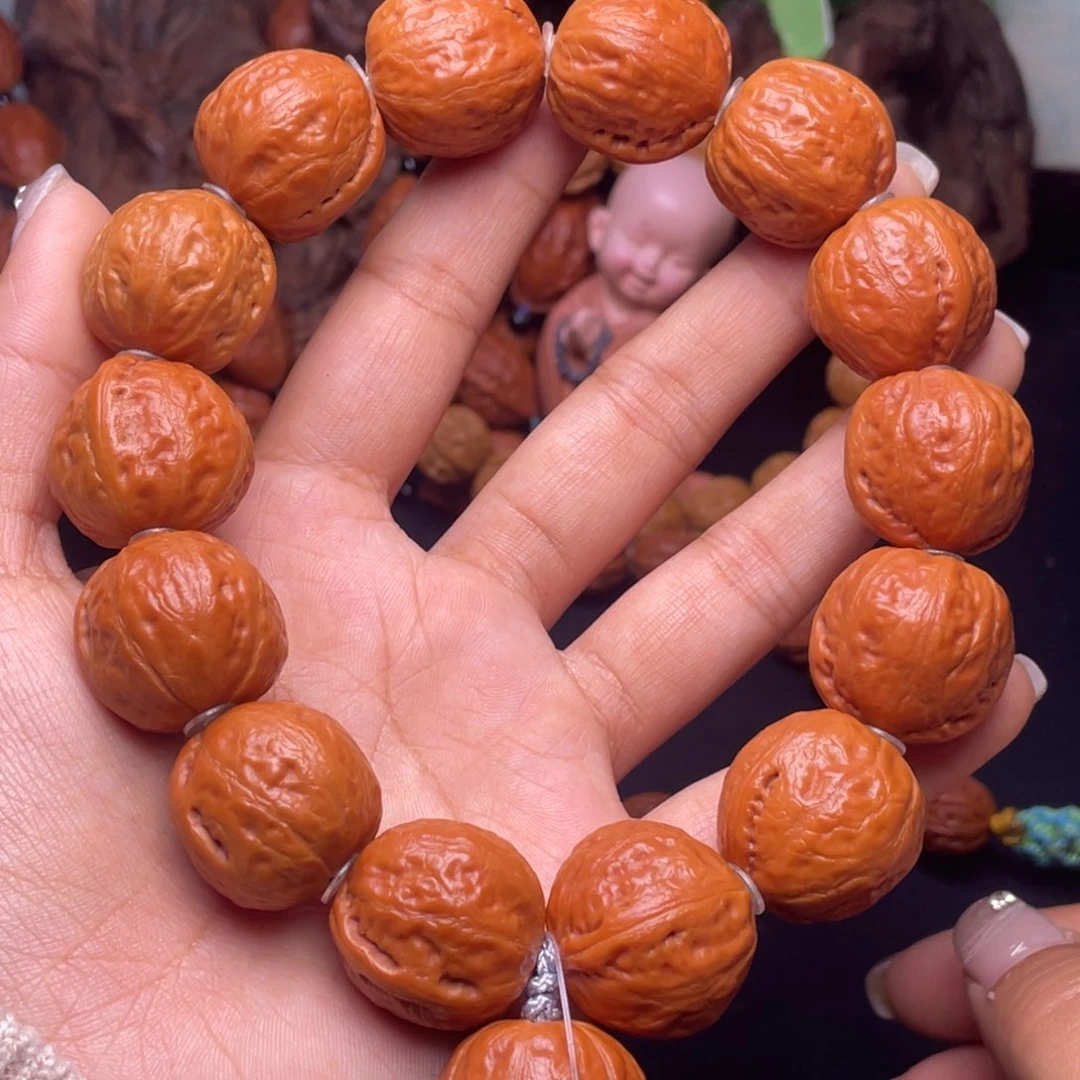 文玩核桃手串光头强