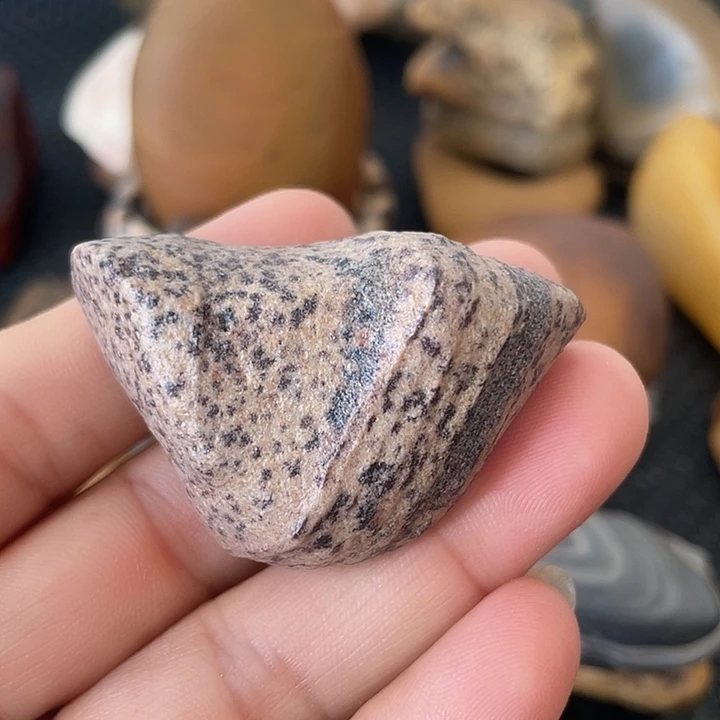 石英石非金属彩色泥石