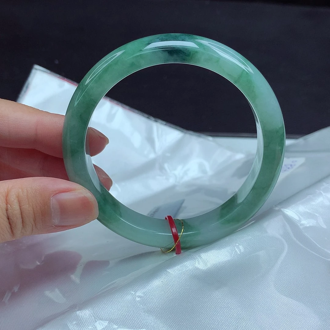 翡翠手镯未镶嵌57圈751