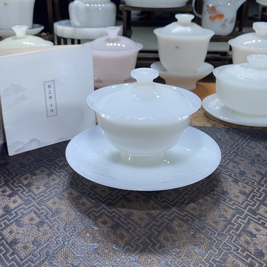 不过也要记得喝牛奶哈啊好乖喔