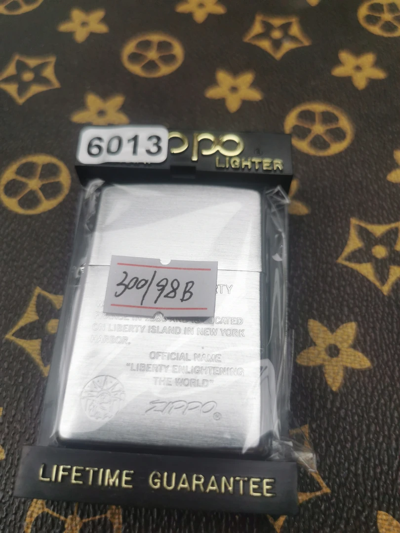 Zippo打火机回血98B拉丝带题材-6013