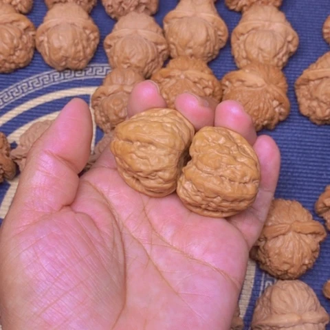 【闪购商品】文玩核桃吊坠湘****哥蛙蛙37