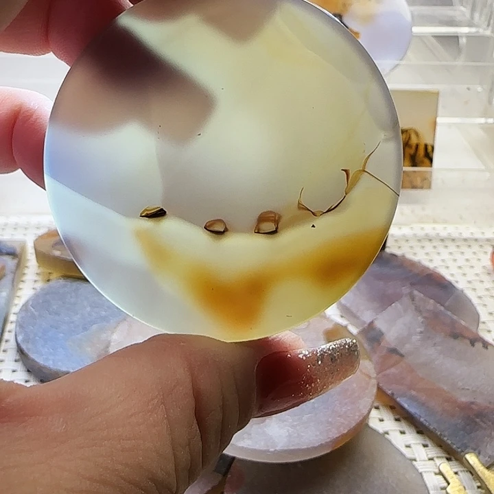 玛瑙/玉髓未镶嵌珠宝奇石