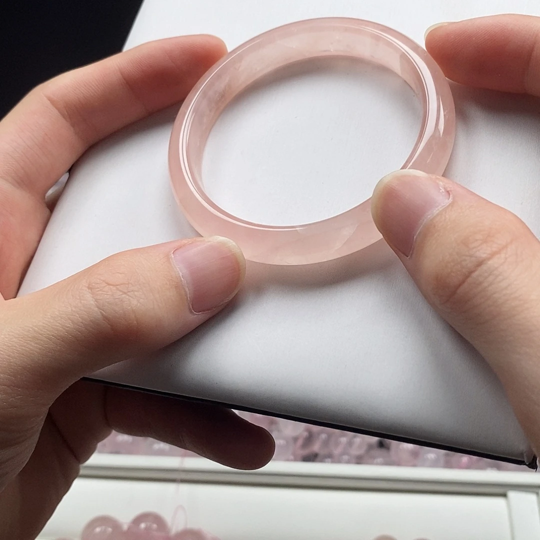 水晶手串未镶嵌马粉手镯