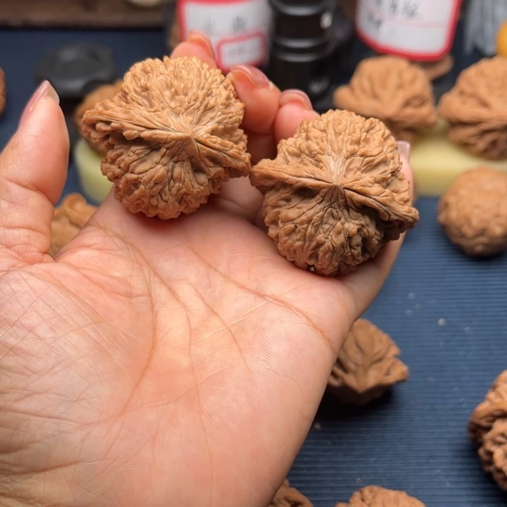吊坠文玩核桃45满天星全品