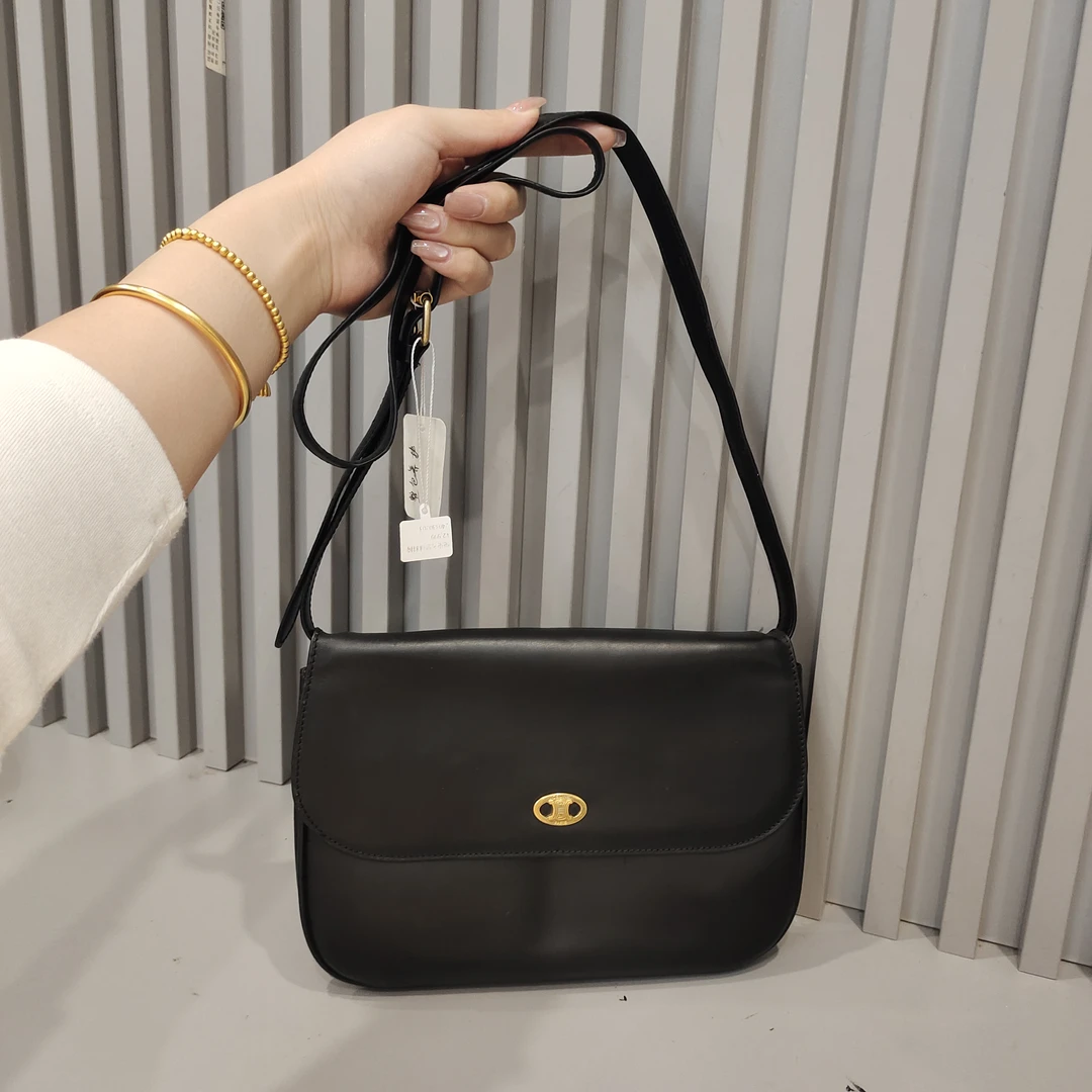 95新 Celine/思琳 兔兔奢欣欣/思琳斜挎包/240330203