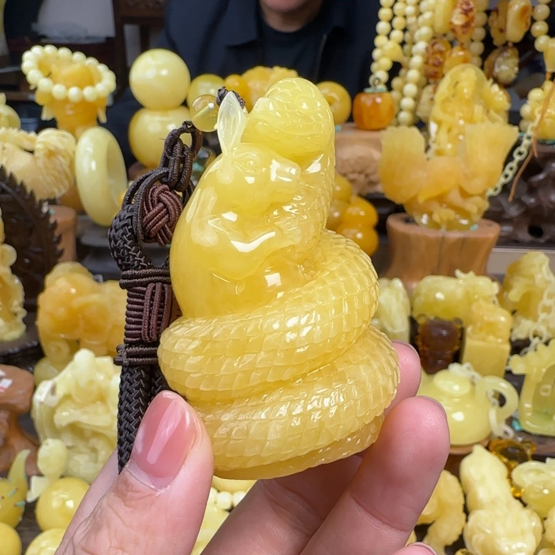 琥珀未镶嵌珠宝奇石